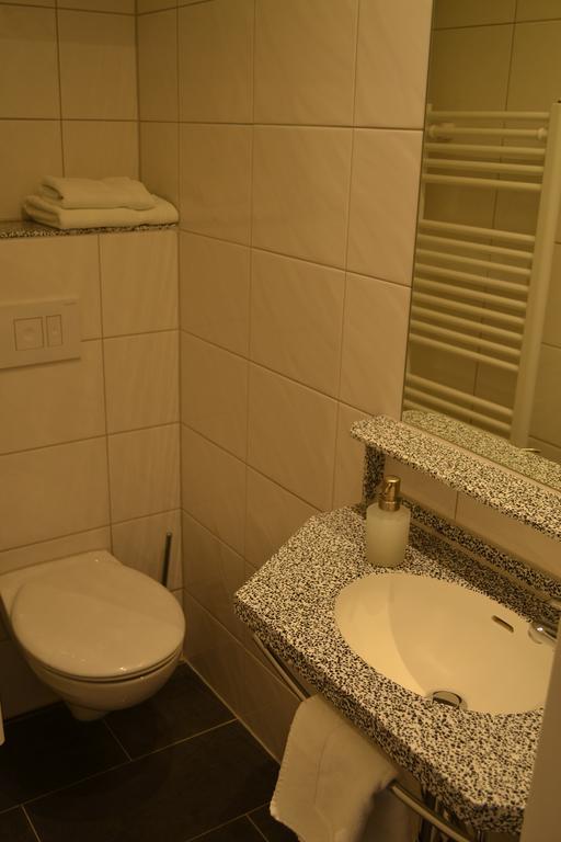 Hotel Hospiz Tuebingen Bilik gambar