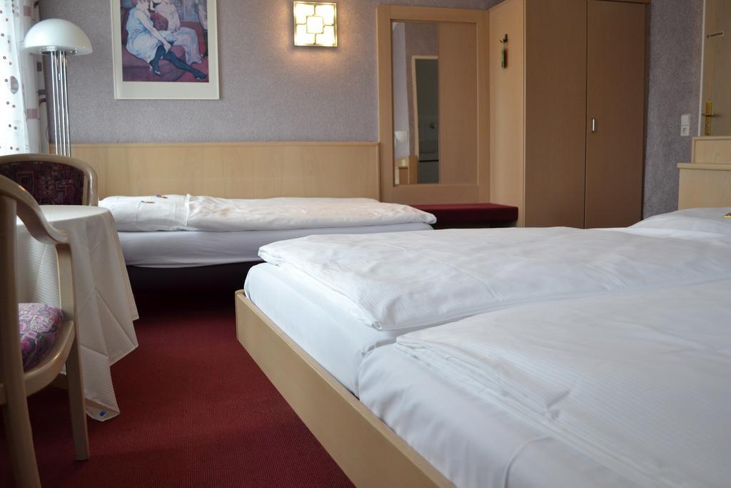 Hotel Hospiz Tuebingen Luaran gambar